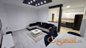 IZDAJEMO RENOVIRAN DVORIŠNI STAN NA GRBAVICI 60m2, KLJUČ U AGENCIJI